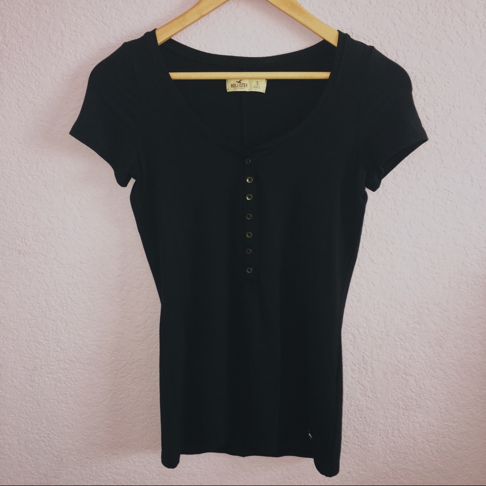 Hollister T-shirt